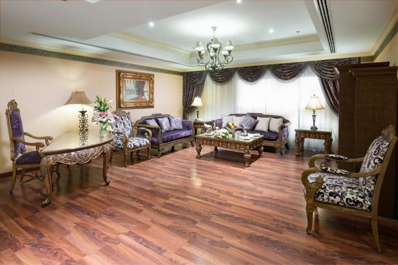 Amjad Royal Suites Hotel Jeddah Exterior photo