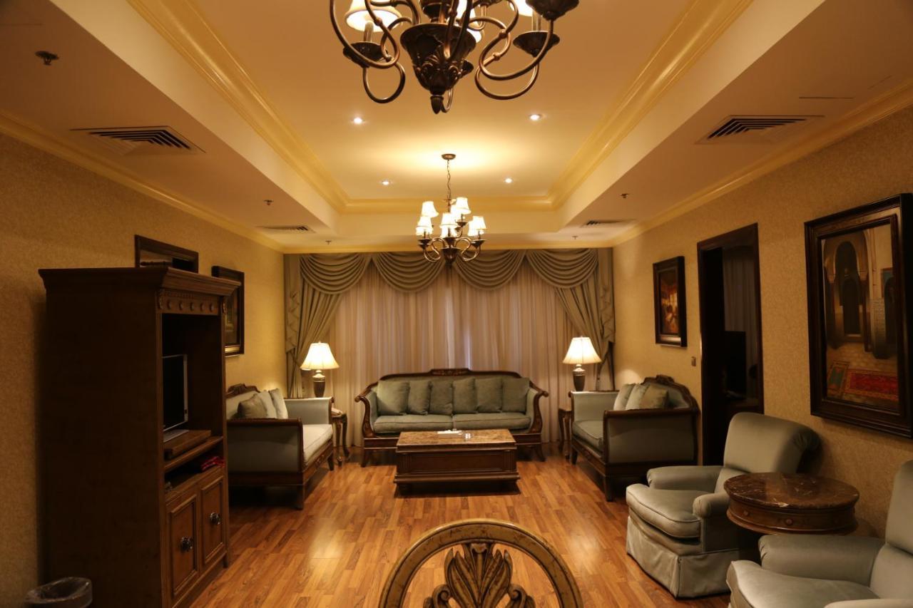 Amjad Royal Suites Hotel Jeddah Exterior photo