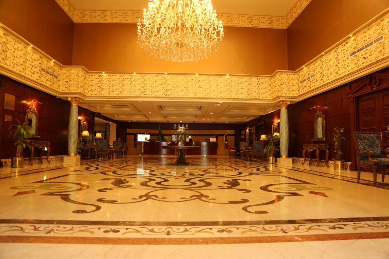 Amjad Royal Suites Hotel Jeddah Exterior photo